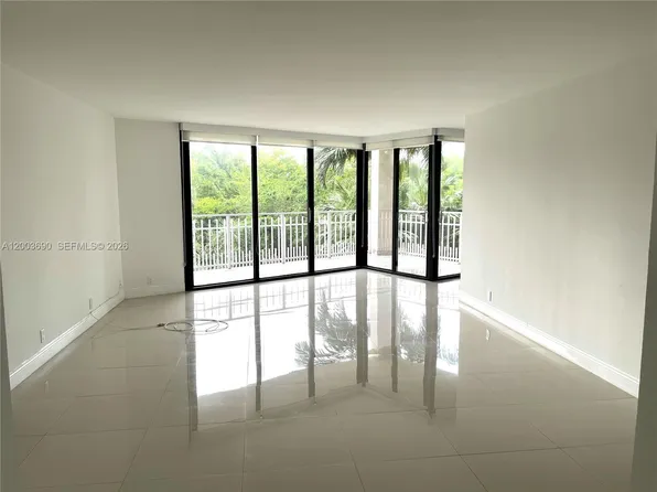 2000 Towerside Ter APT 407, Miami, FL 33138