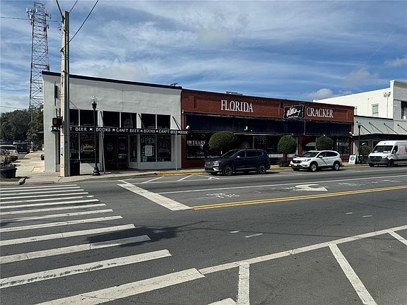 5th image of 14489 Italy Ave