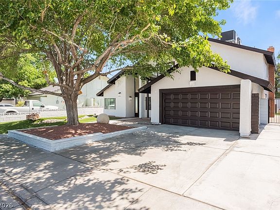 4th image of 4152 Butterfield Way