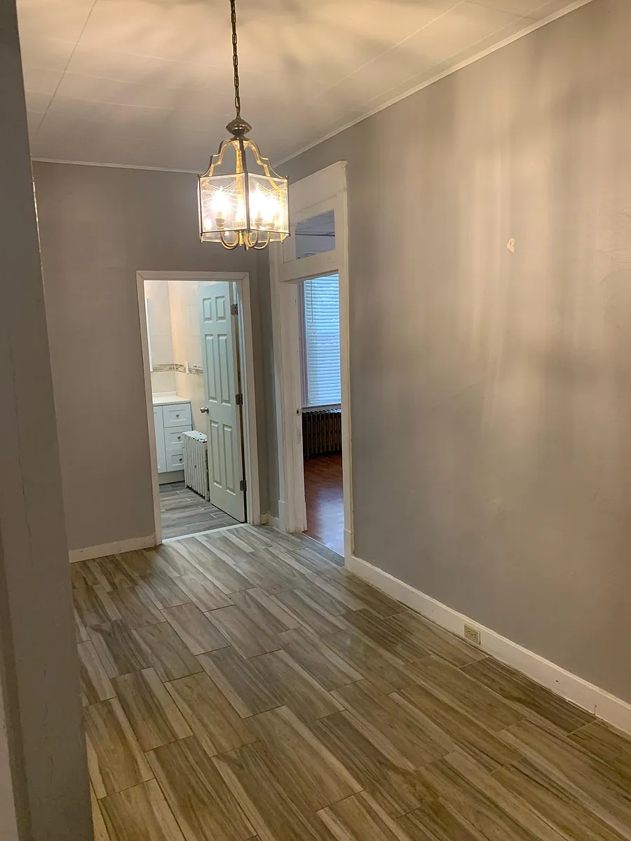 Building Photo - 345 S Aiken Ave #1