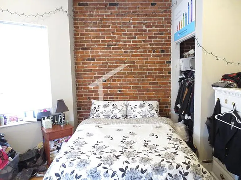 11 Gorham St #9B — Photo 8