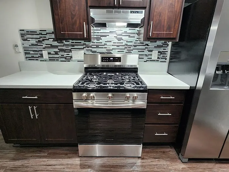 Luxe 1801 — Photo 85