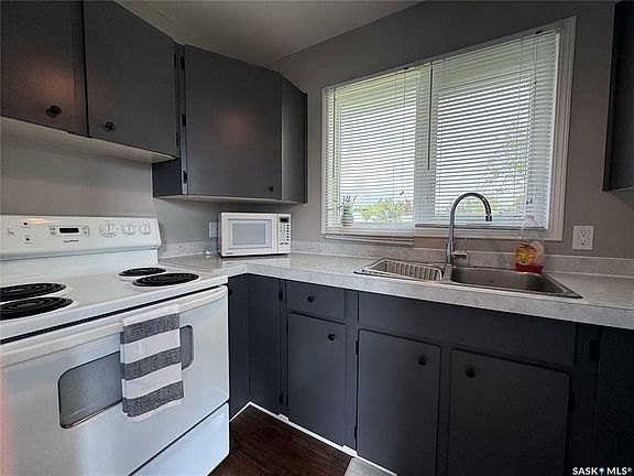 5th image of 4 Clayton St