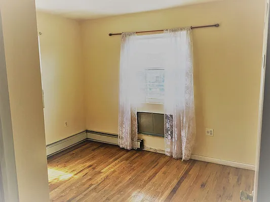 Rented by Wyckoff Realty | media 14