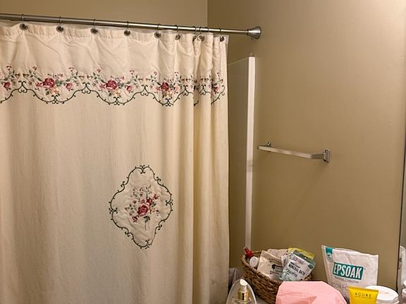 2nd image of 2616 Westover Ave SW #2616