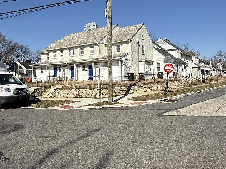1104 Pine Ln #1 — Photo 14