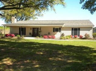 1748 Dove Ln, Lake Charles, LA 70605