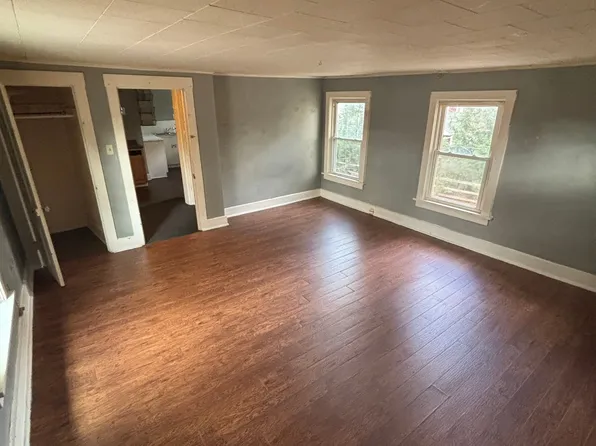 1236 N Lincoln Ave APT 4, Salem, OH 44460