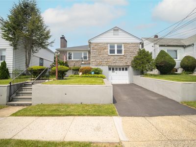62 Murray Avenue, Yonkers, NY, 10704