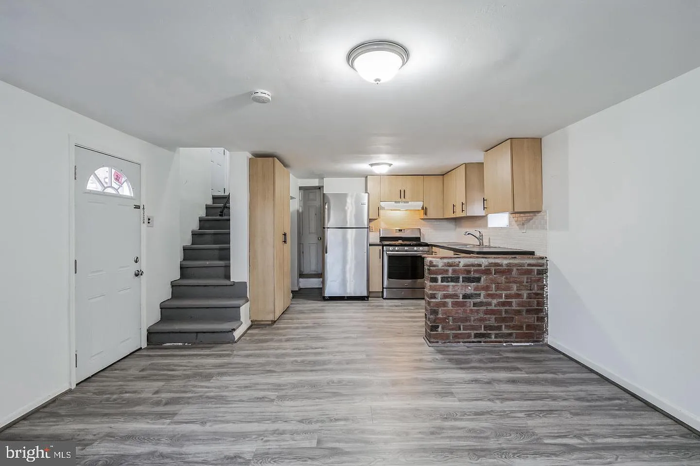 2 bed, 1.0 bath, 1344 sqft, $1,500 — Photo 3