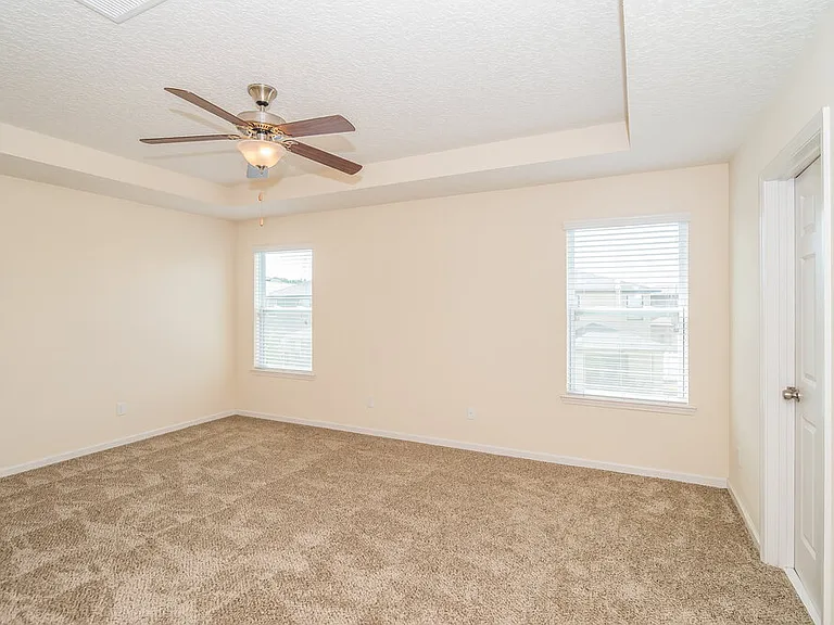 451 Forest Meadow Ln — Photo 11