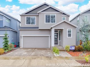 910 SW 213th Ave, Beaverton, OR 97003