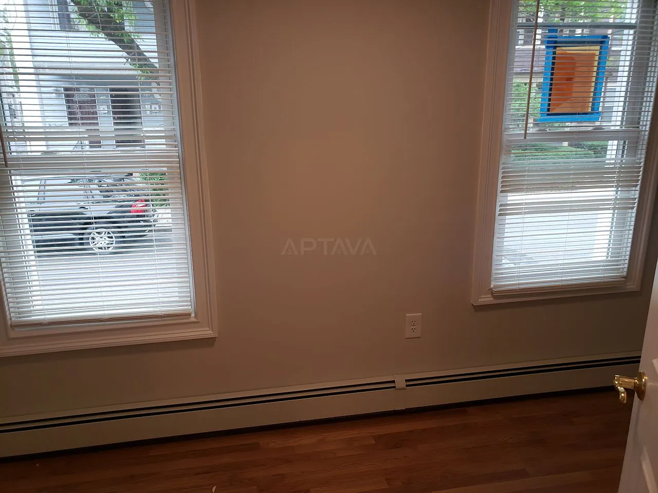 3 bed, $4,500 — Photo 1