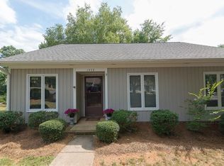 1459 Grantland Pl, Greensboro, NC 27410