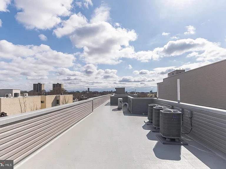 2243 N Broad St #2F — Photo 7