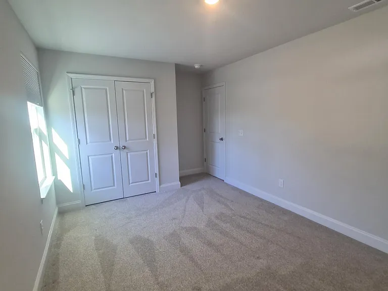 301 Harvest Dr — Photo 18