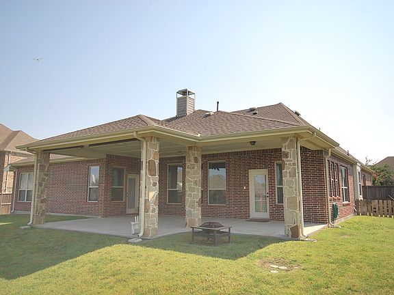 3rd image of 3126 Marble Falls Ln