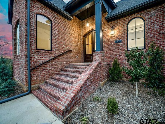 4th image of 4567 Cascades Blvd