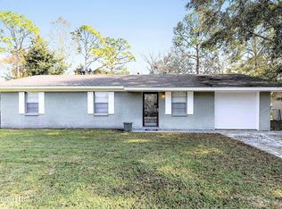 6624 Columbus Cir, Ocean Springs, MS 39564