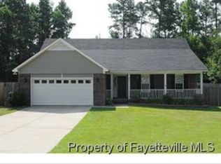 283 Bent Oak Ct, Raeford, NC 28376
