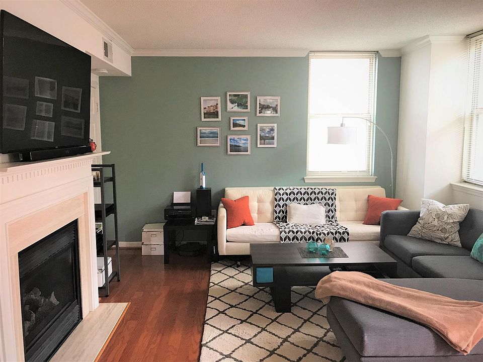 1st image of 3830 9th St N APT 709E