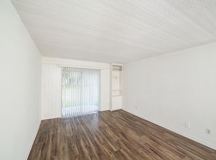 14003 San Casa Pl APT 102, Tampa, FL 33613
