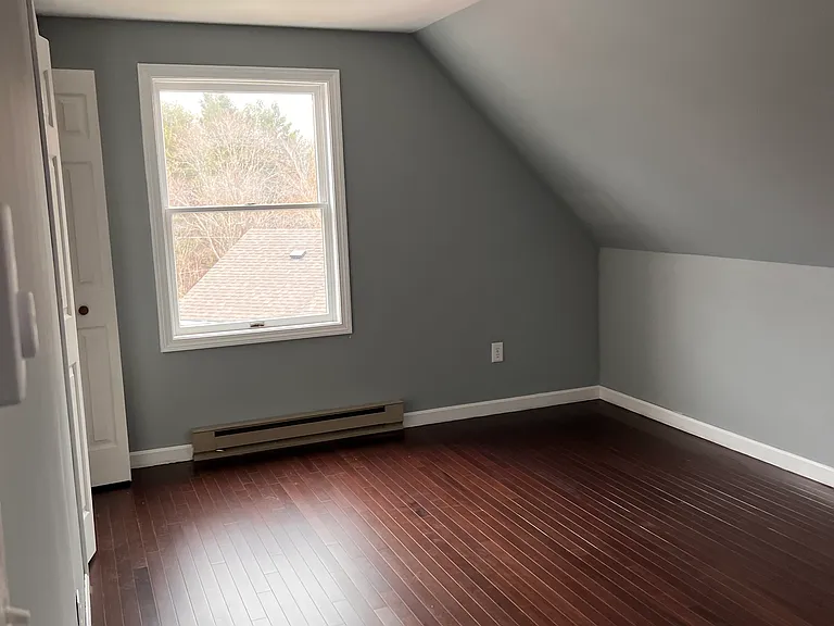 65 Fall Brook St — Photo 10