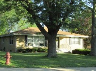 2003 S Hamilton St, Lockport, IL 60441