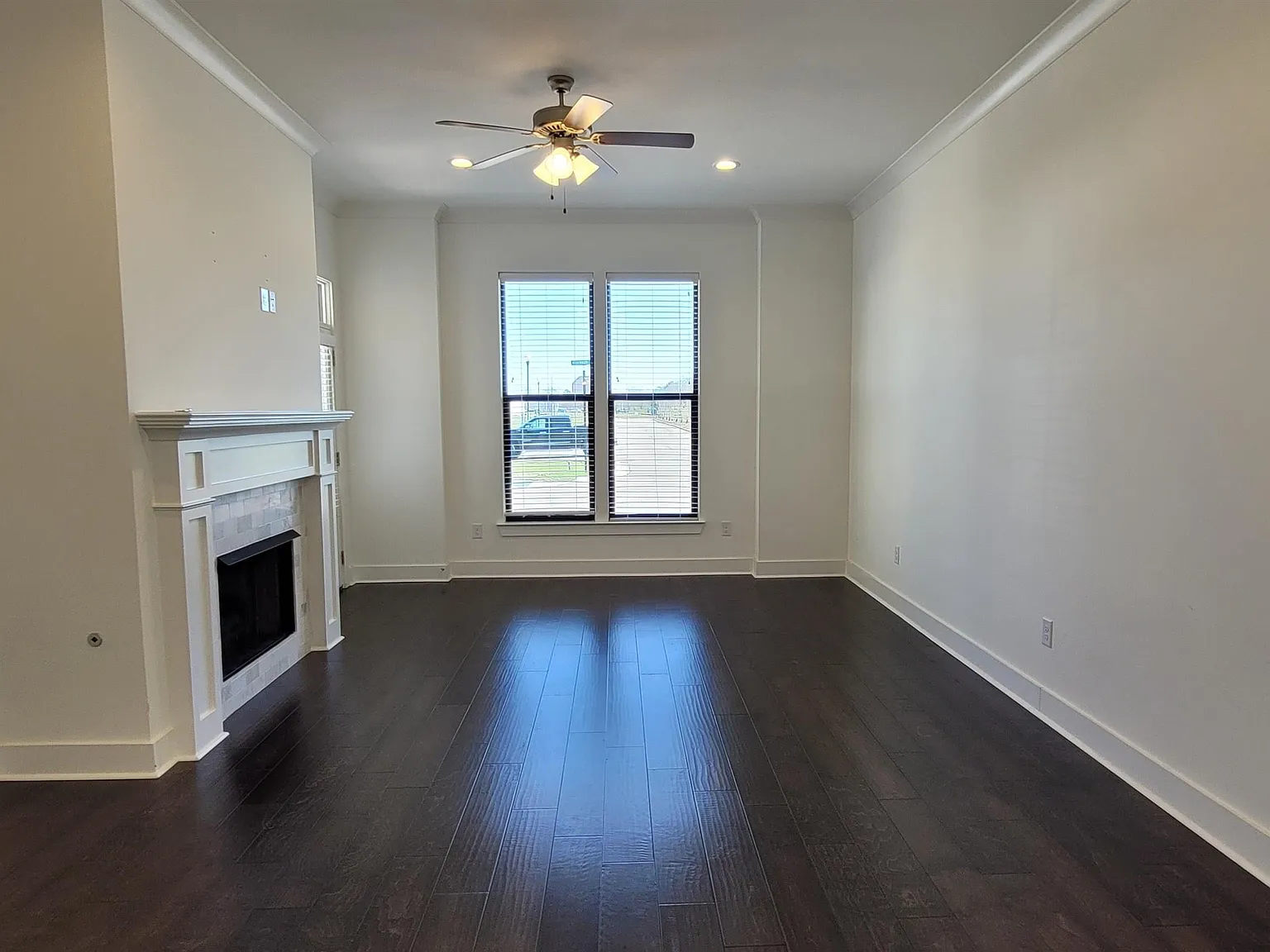 4 bed, 1762 sqft, $2,200 — Photo 4