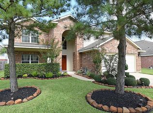 9811 Red Rugossa Dr, Houston, TX 77095