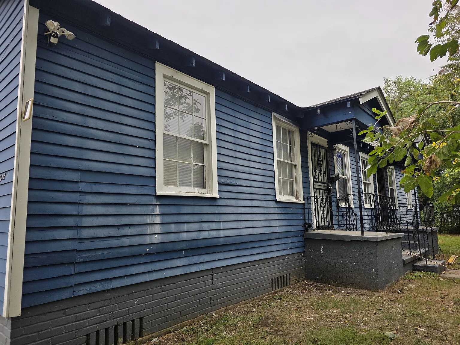 2 bed, $1,150 — Photo 2