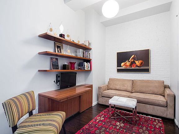 3rd image of 252 7th Ave APT 8T