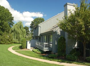 71 Linda Ln, Edison, NJ 08820