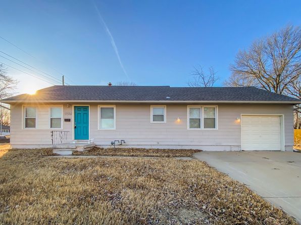 11426 Applewood Dr