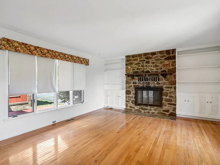13266 Hazegrov Farm Ln — Photo 19