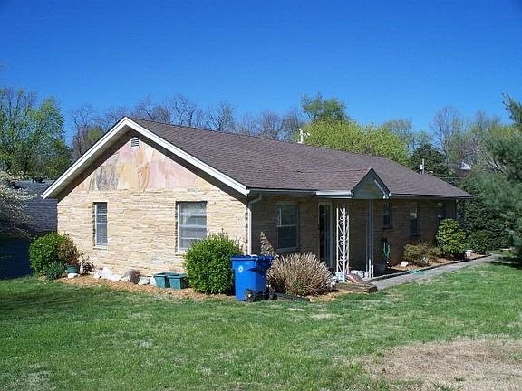 3rd image of 504 Milton Ave