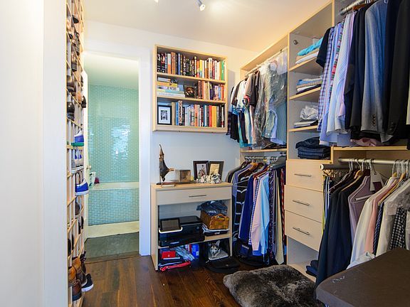 4th image of 275 Greenwich St APT 6C