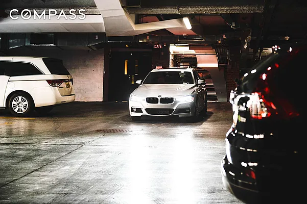 Rented by Compass | media 57