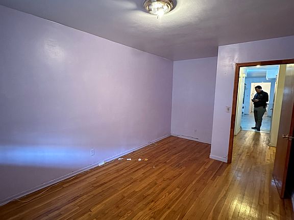 2nd image of 1437 E 99th St #1