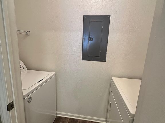 Washer and dryer room