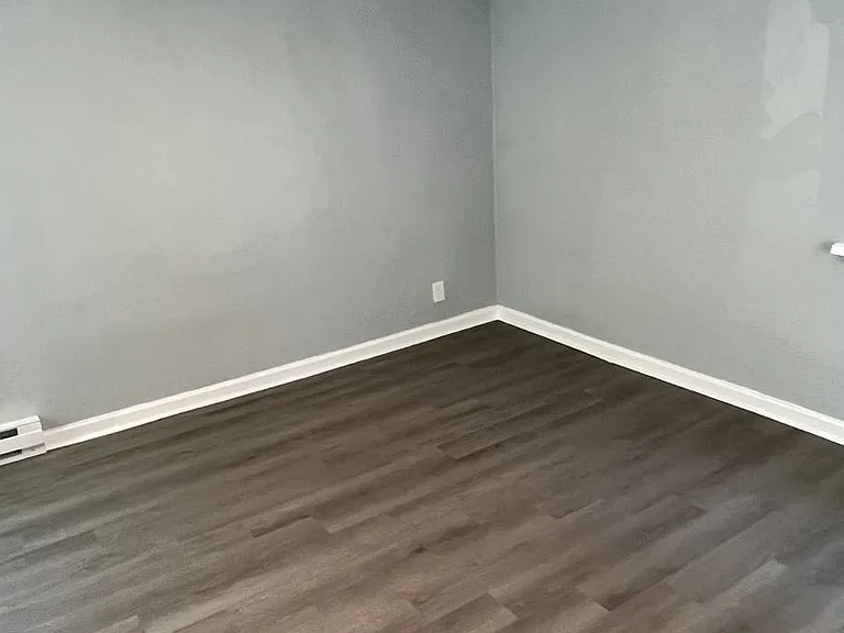 4056 Reading Rd — Photo 6