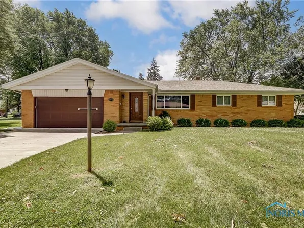 5956 Holly Glenn Dr, Toledo, OH 43612