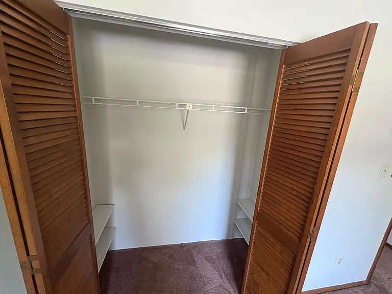1838 Foxhall Cir — Photo 12