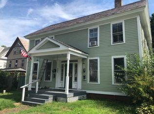 114 High St APT 4, Brattleboro, VT 05301