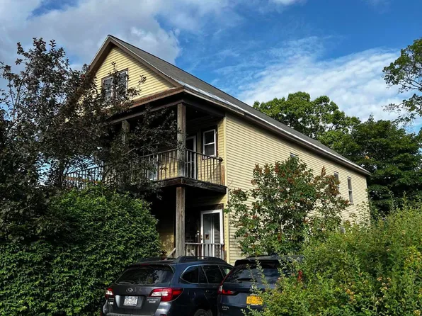 26-28 Oakwood Street, Albany, NY 12208