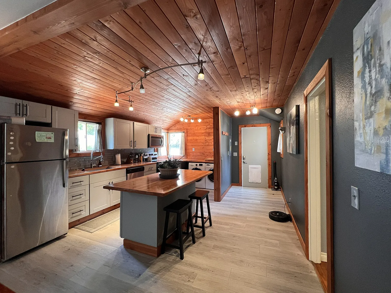 2 bed, 850 sqft, $2,800 — Photo 4