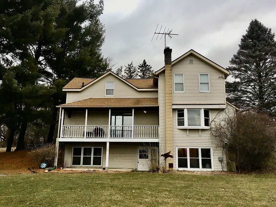 2nd image of 6915 Norway Rd