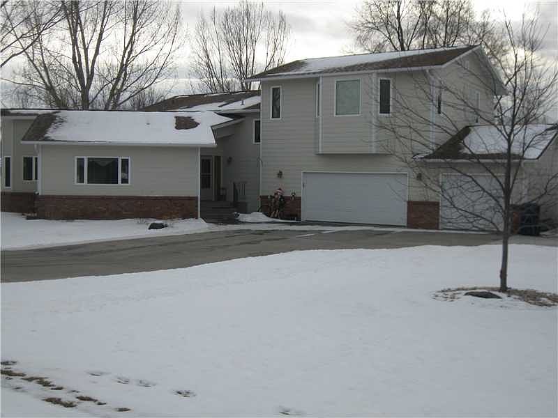 1st image of 4424 Harvest Ln