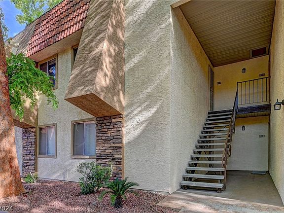 4th image of 5278 River Glen Dr Unit 418