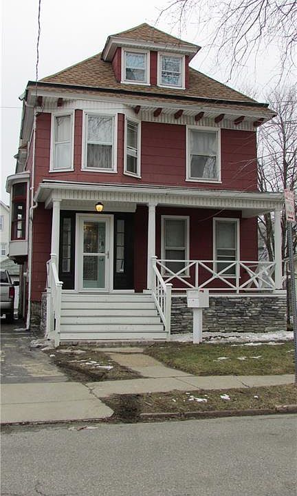 1st image of 140 Parkview Ave
